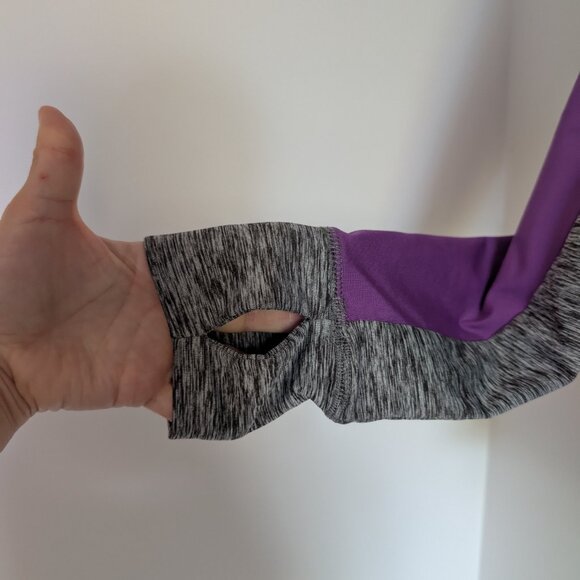 Toronto Raptors cowl neck hoodie - Picture 4 of 8